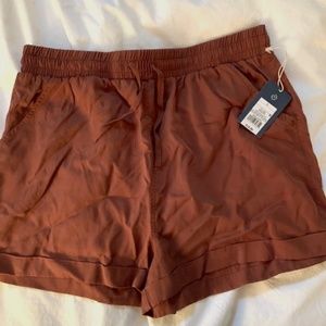 Universal Thread Pull-on Shorts